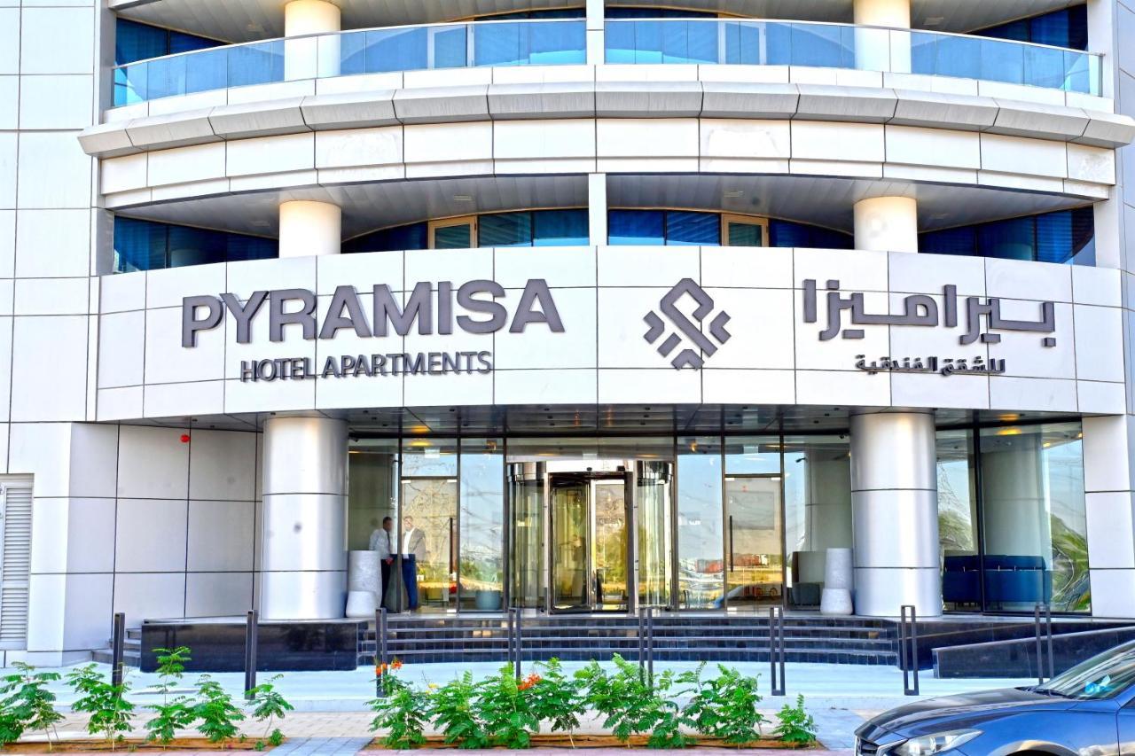 Pyramisa Hotel Apartments Dubai Exterior foto